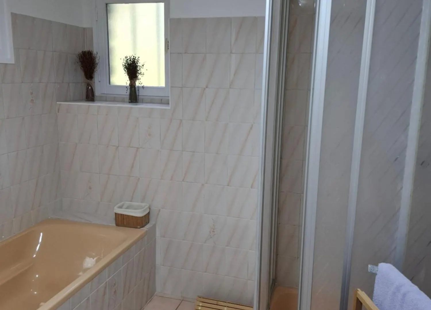 La Petite Maison Dans La Prairie Plelan-le-Grand 0*,  Francia